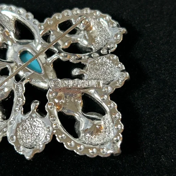 Vintage, western jewelry, Sarah Coventry imperial Catherine pendant - Picture 2 of 6